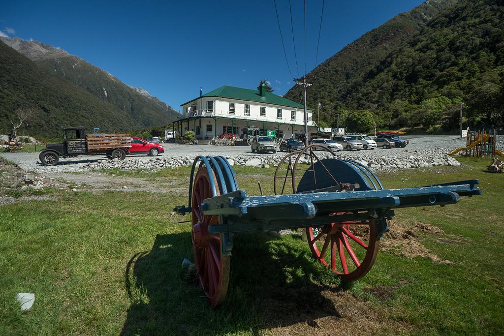 Otira Stagecoach Hotel Dış mekan fotoğraf