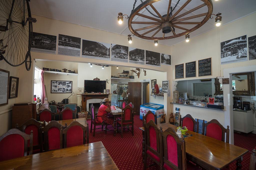 Otira Stagecoach Hotel Dış mekan fotoğraf