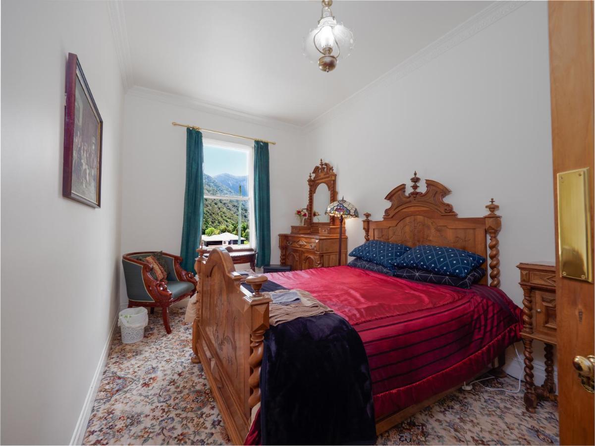 Otira Stagecoach Hotel Dış mekan fotoğraf